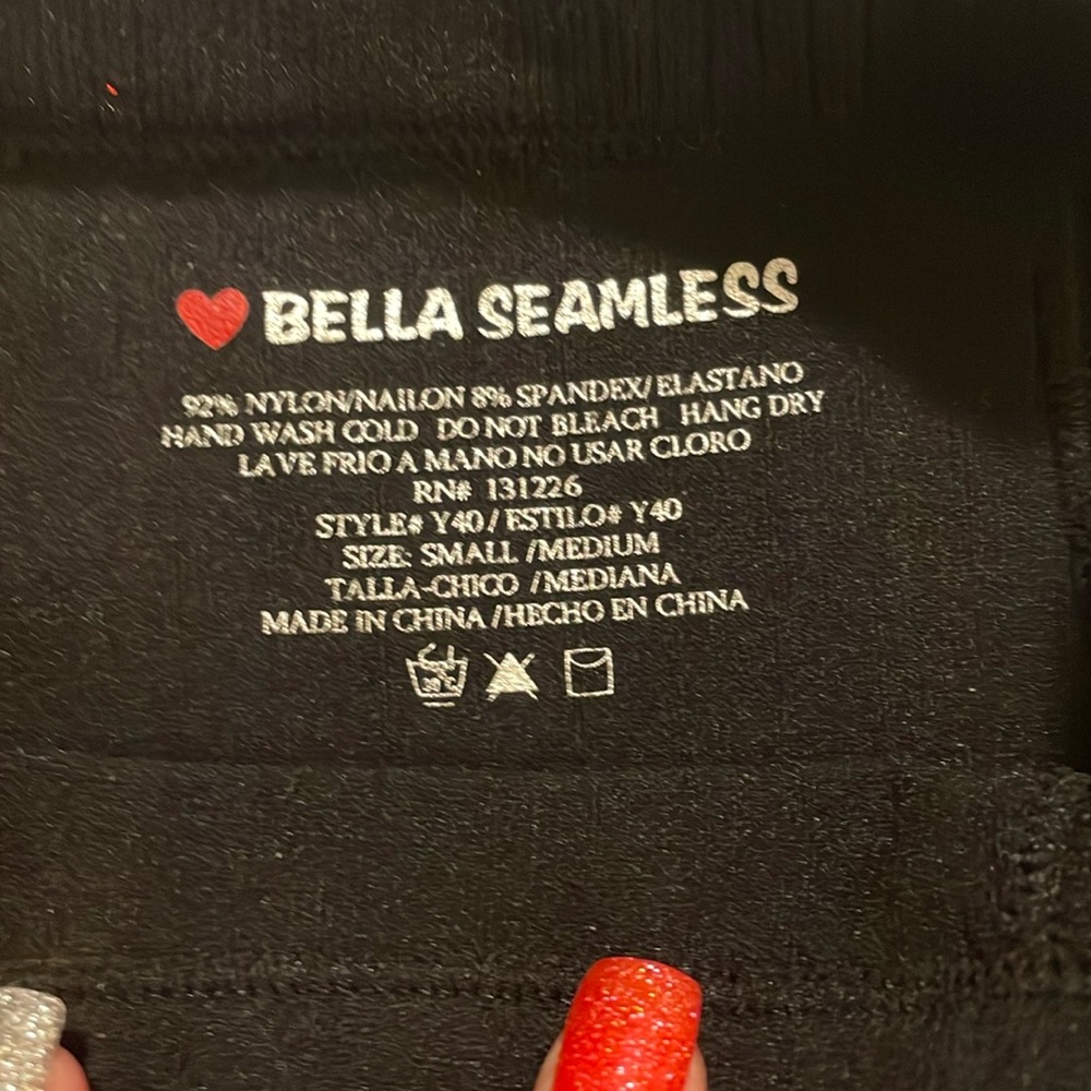 Bella Seamless Rip Tank Top - Picture 13 of 13